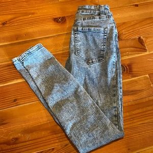 Skinny jeans from Urban Planet